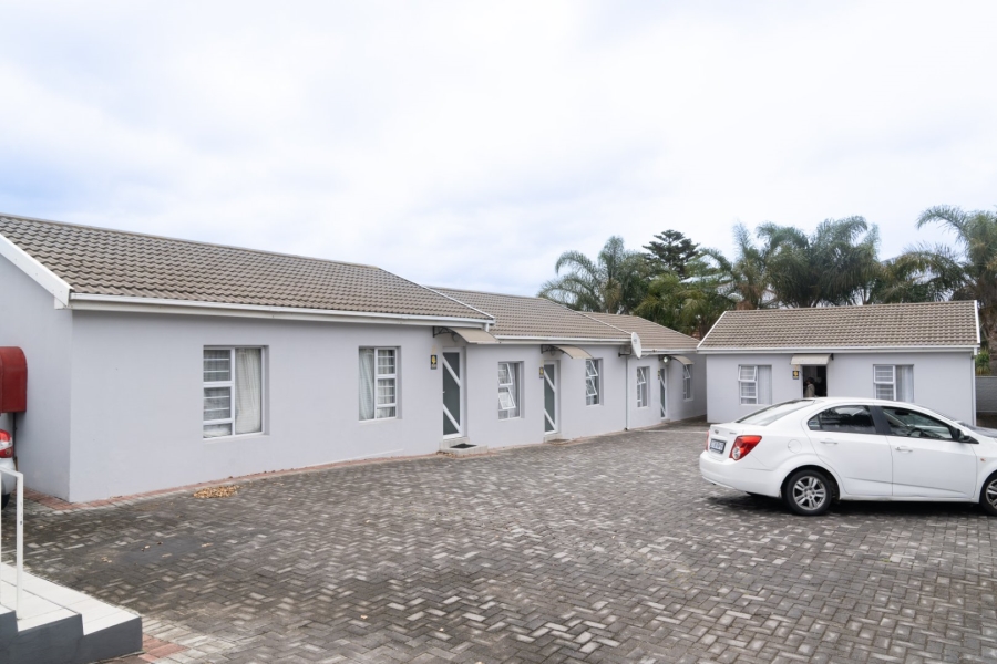 4 Bedroom Property for Sale in Walmer Eastern Cape